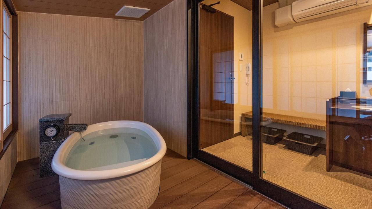 โรงแรม Tenseien Station Annex 4*