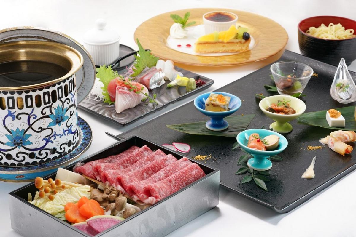 โรงแรม Tenseien Station Annex 4*